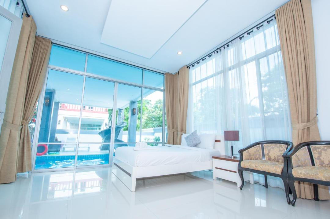 Villa Bedroom 4