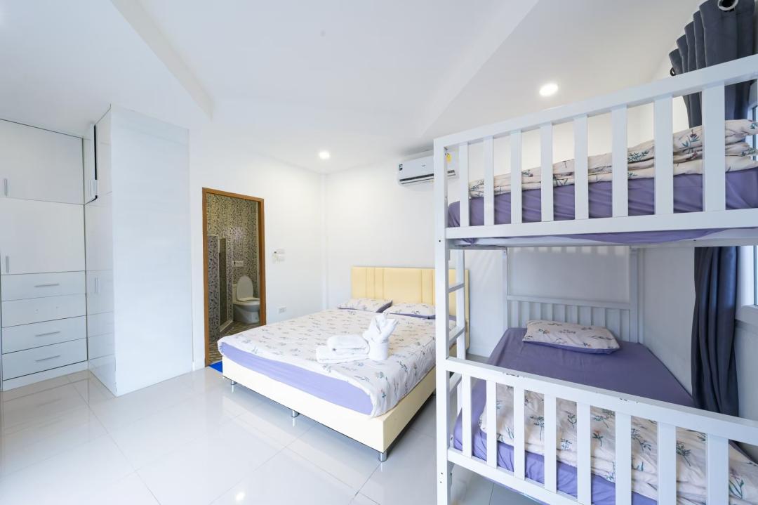 Villa Bedroom 4