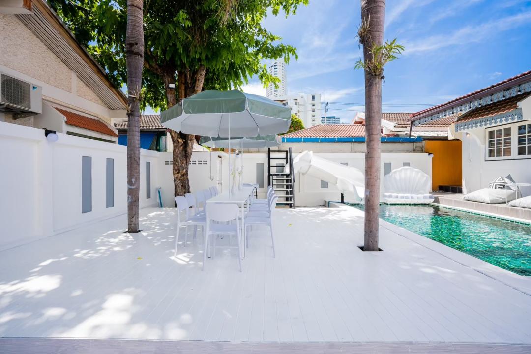 Black Pearl - Villa Interior View