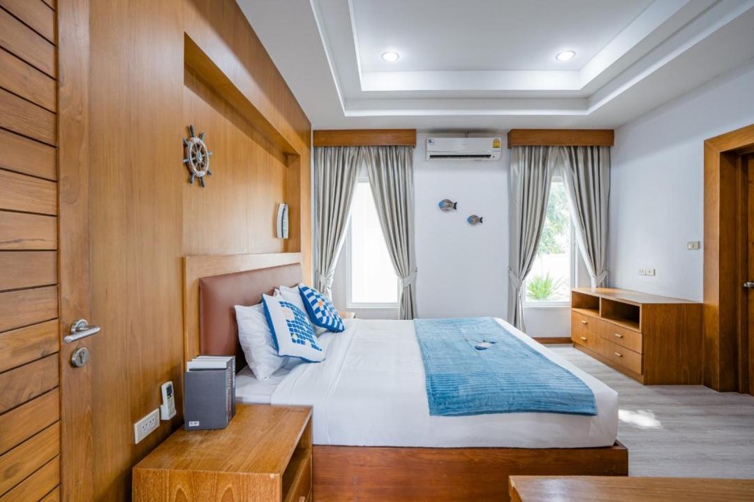 Villa Bedroom 4
