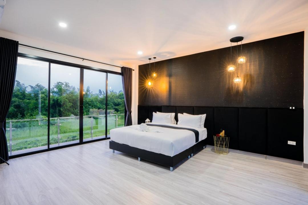Villa Bedroom 1