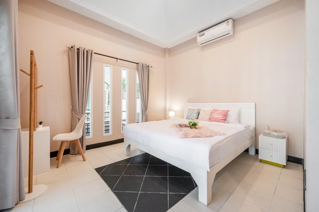 Villa Bedroom 1