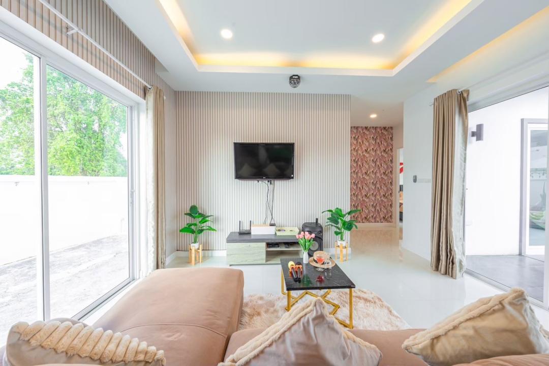 Villa Bedroom 5