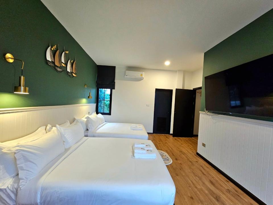Villa Bedroom 1