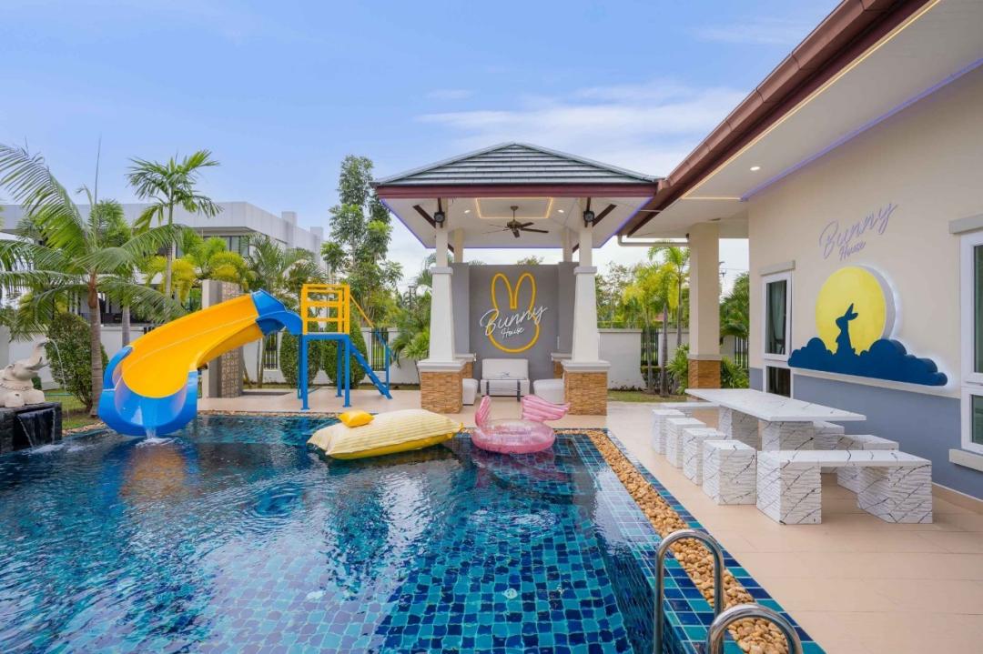Bunny House - Villa Interior View