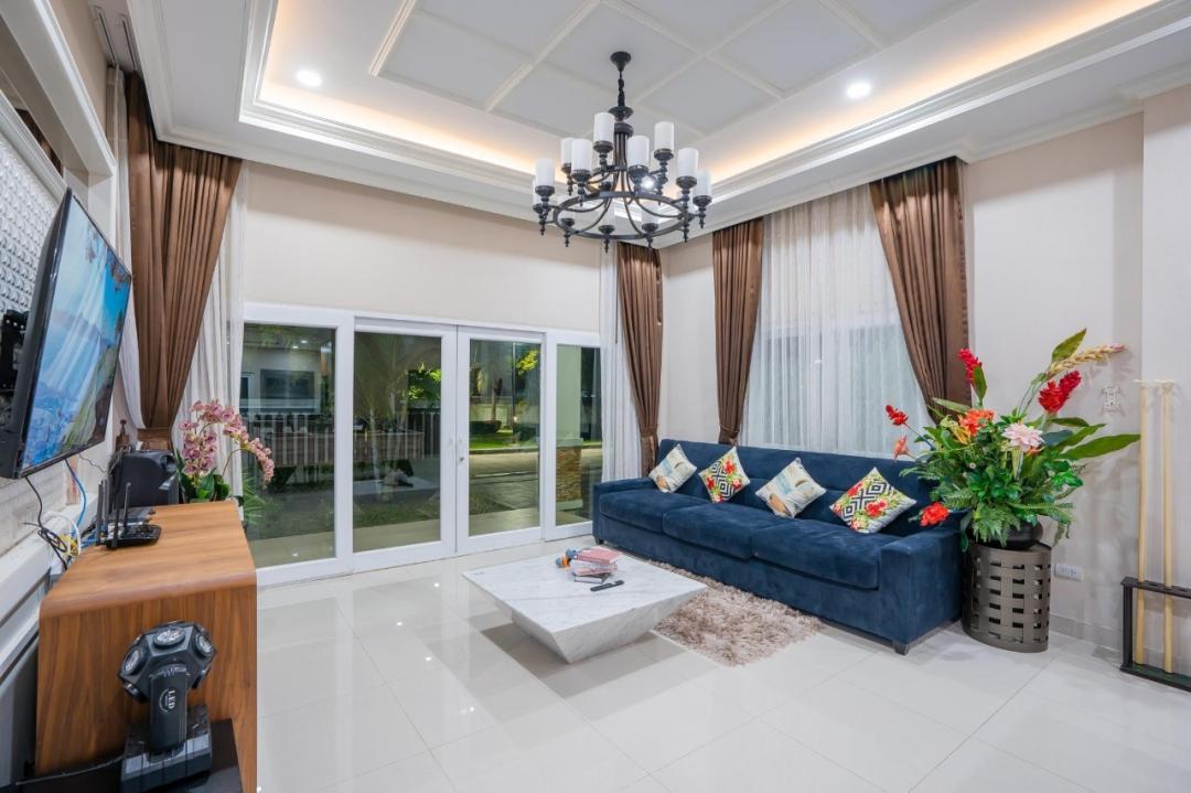 Bunny House - Cover Photo