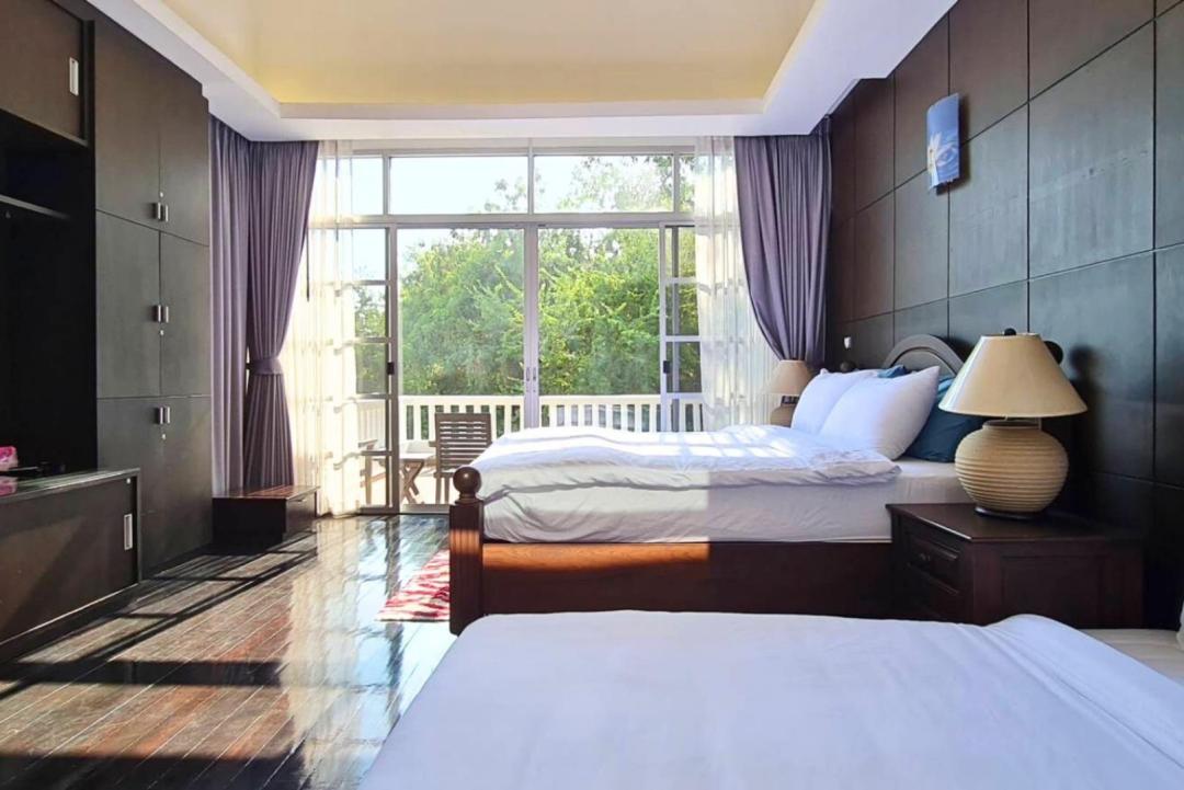 Villa Bedroom 2