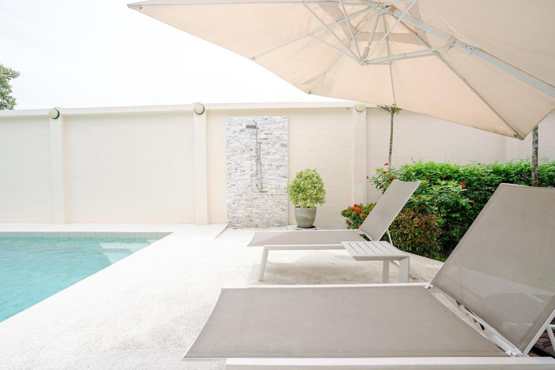 By The Beach - Living Area