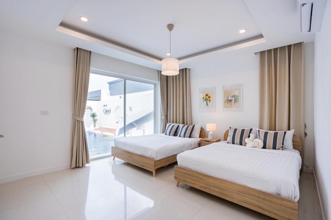 Villa Bedroom 1
