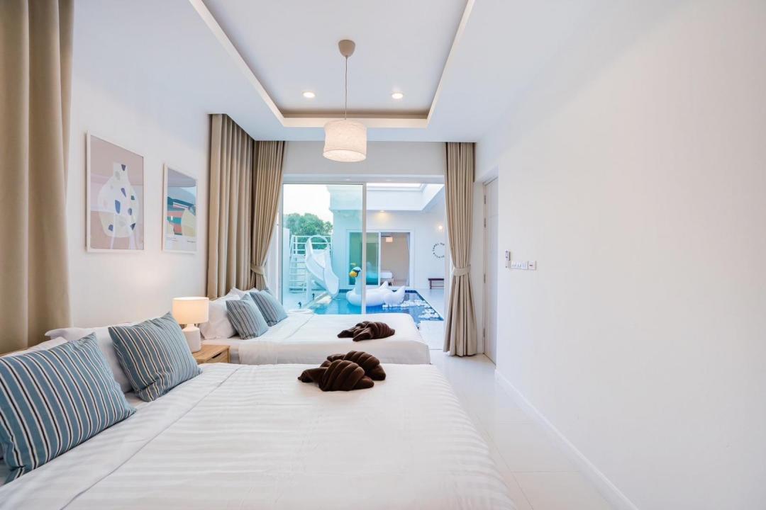 Villa Bedroom 3