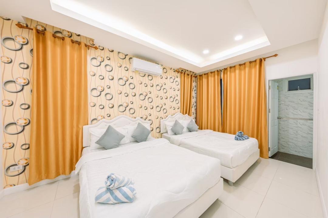 Villa Bedroom 5