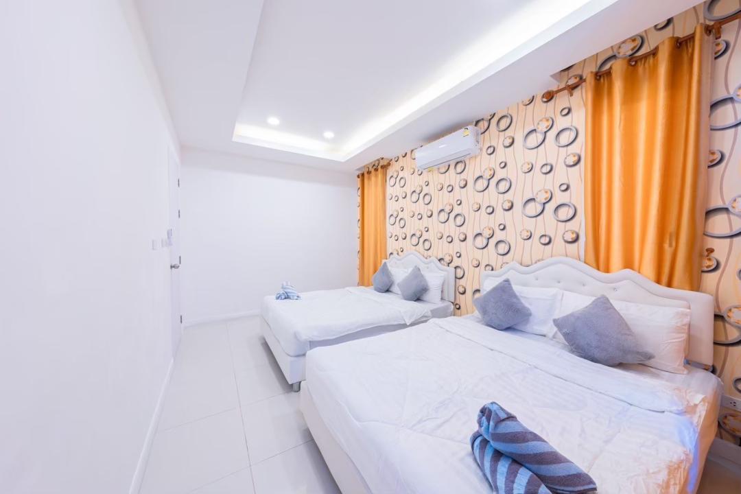Villa Bedroom 2