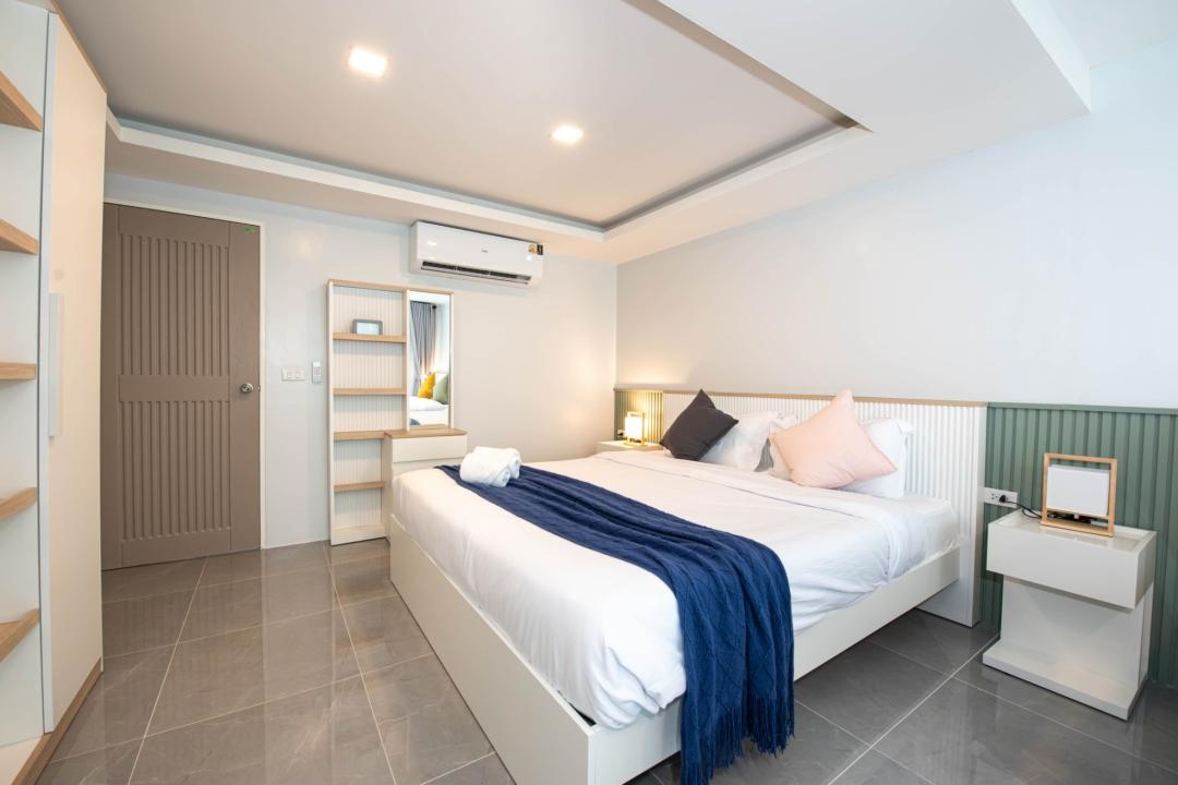 Villa Bedroom 8