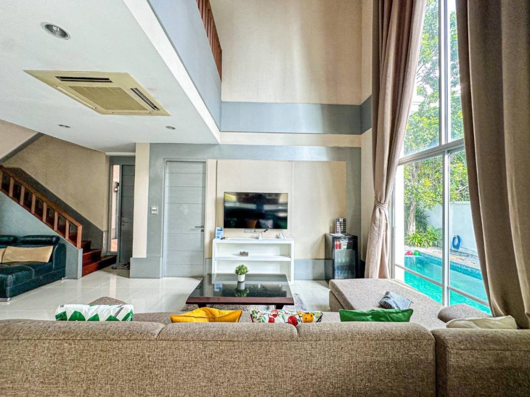 Charong 2 - Bedroom View