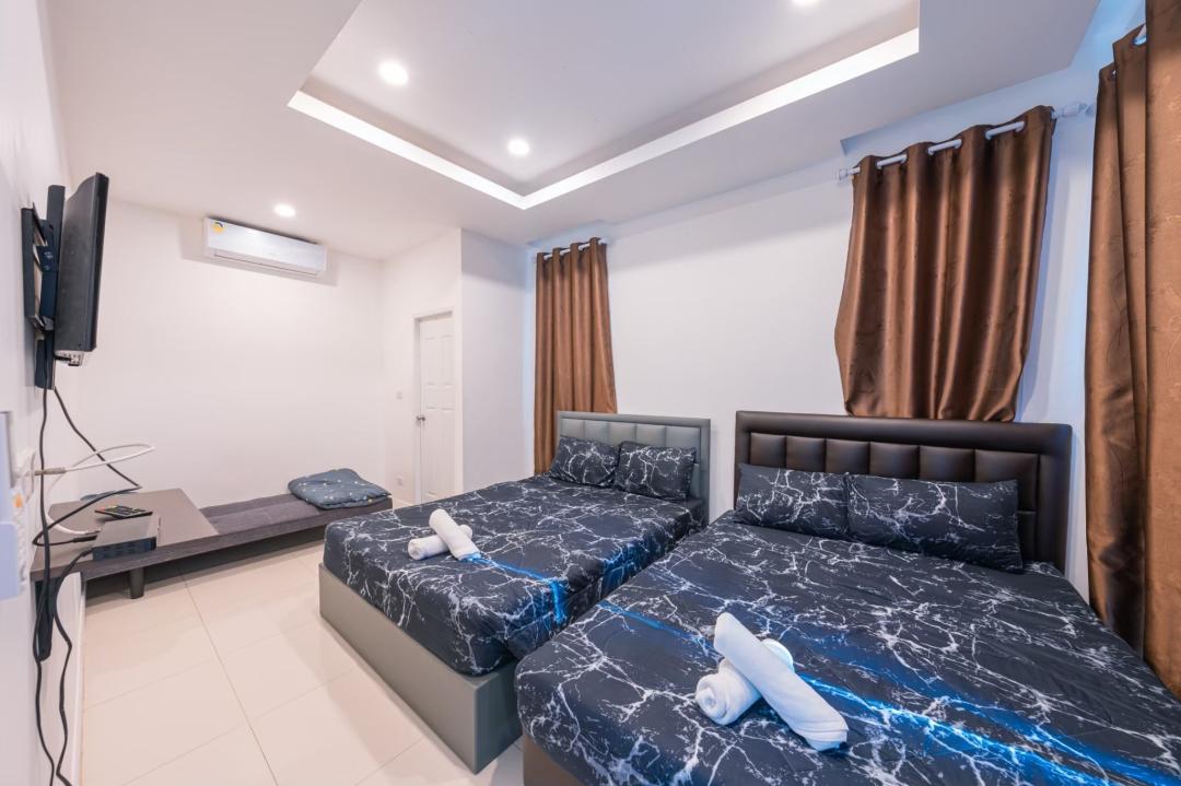 Villa Bedroom 5