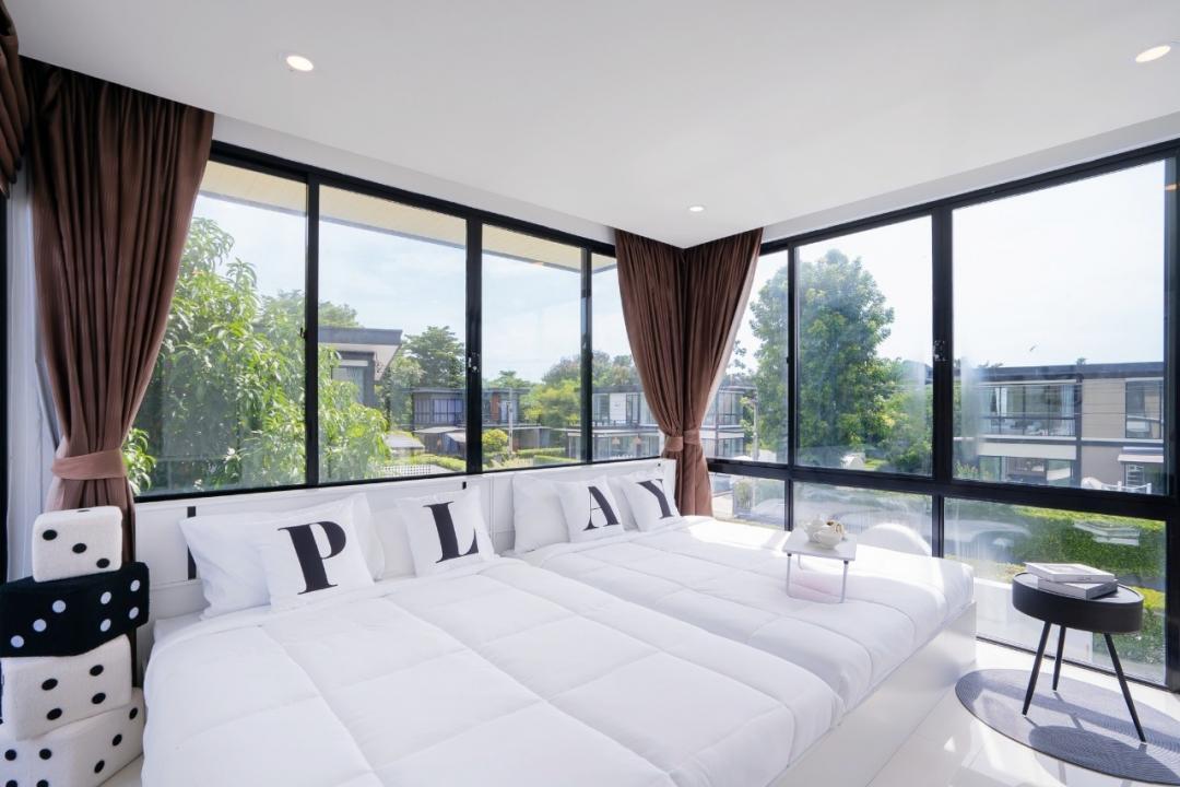 Villa Bedroom 2