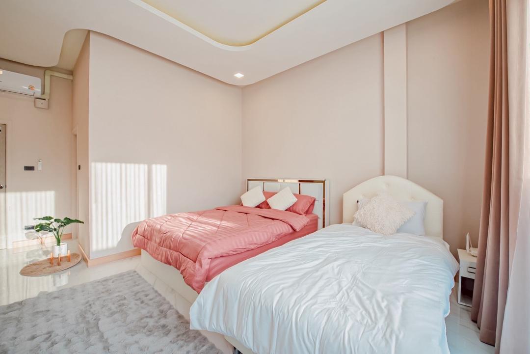 Villa Bedroom 2