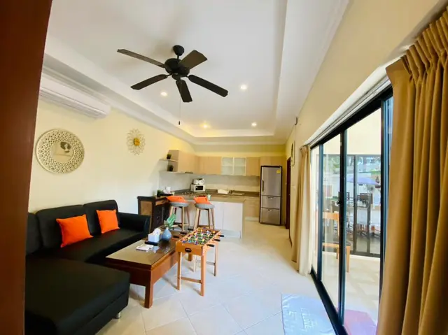 MJ 22 - Villa Interior View