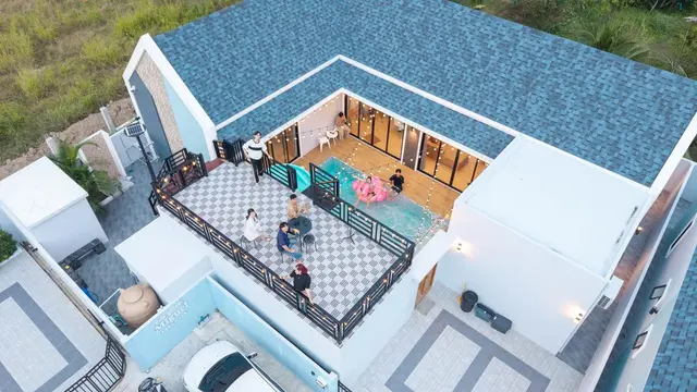 Miguel 2 - Pool Area View