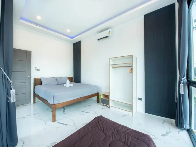 Villa Bedroom 9
