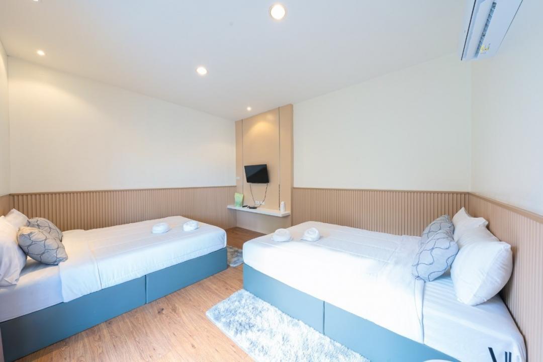 Villa Bedroom 5