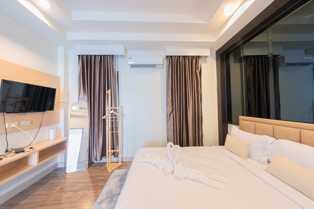 Villa Bedroom 6