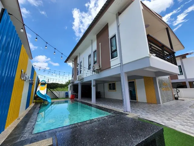 Tukta - Main Cover Photo in Pattaya