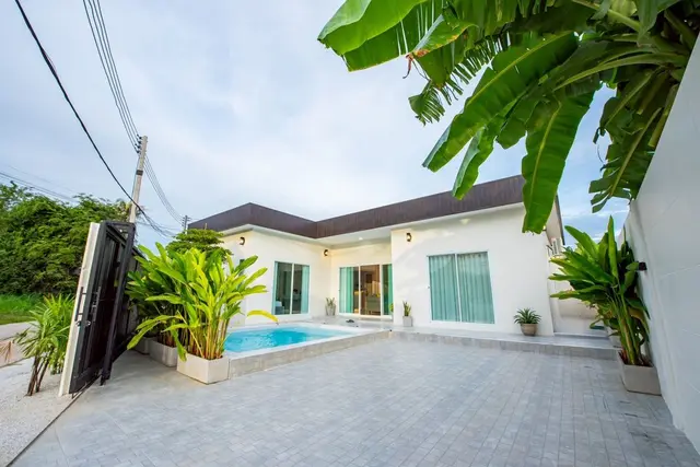 ภิรมย์ 4 - Main Cover Photo in Pattaya