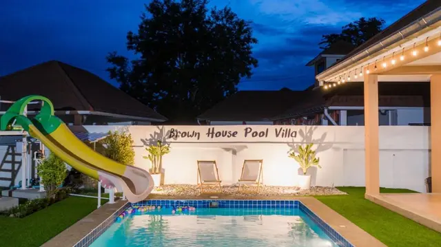 Area 33 - Main Cover Photo in Pattaya