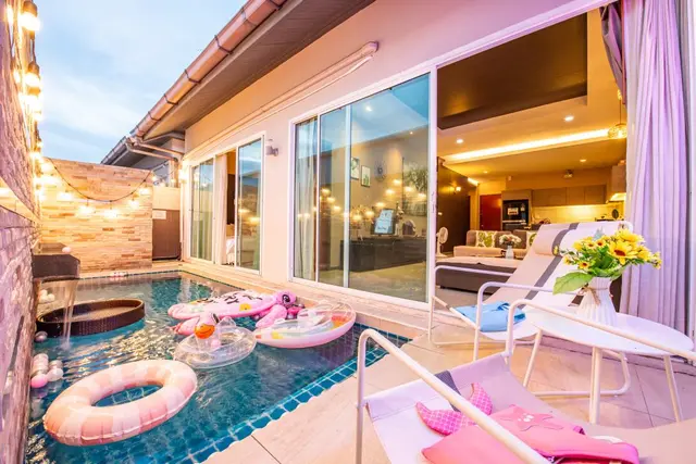 ภิรมย์  3 จอมเทียน - Main Cover Photo in Pattaya