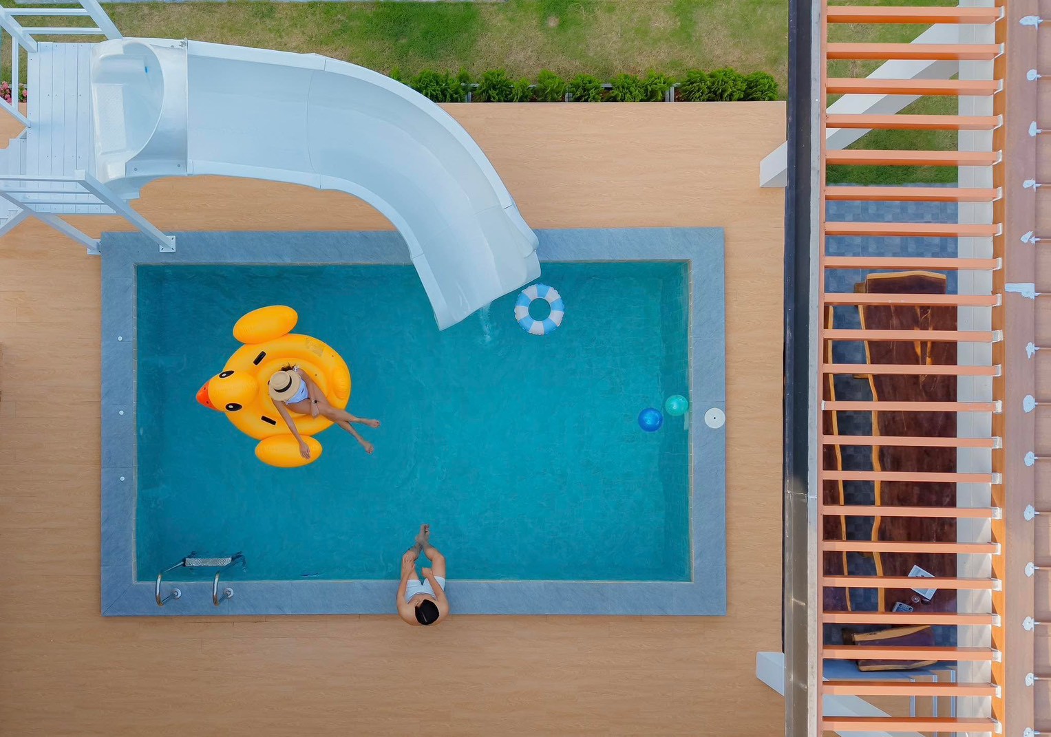 Pool&Play - Villa Interior View